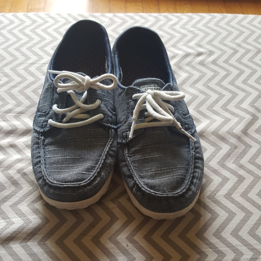 Skechers boat shoe